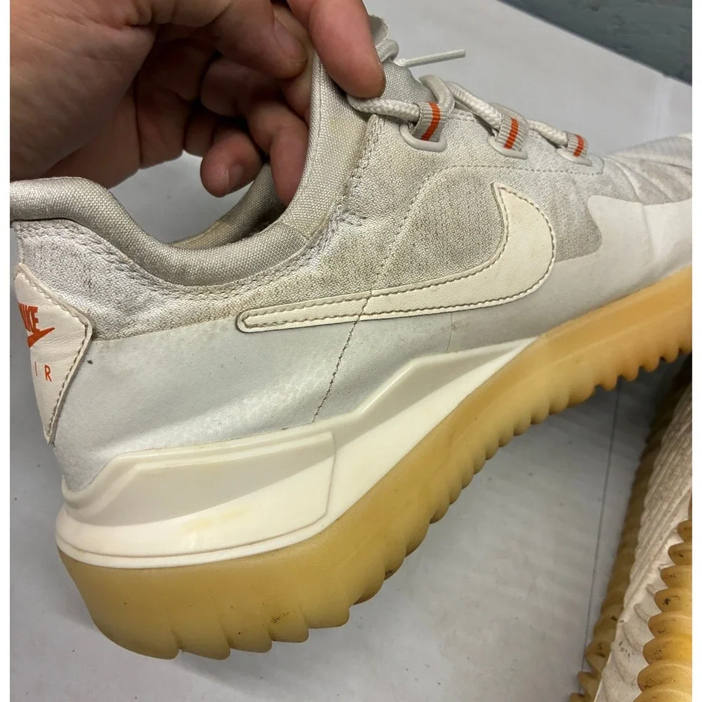 Nike Air Light Bone Sail Wild Trail Sneakers Mens 10 Off White Athletic Shoes